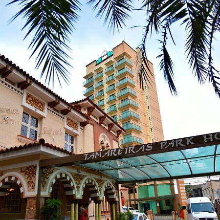 Tamareiras Park Hotel อูเบราบา ภายนอก รูปภาพ