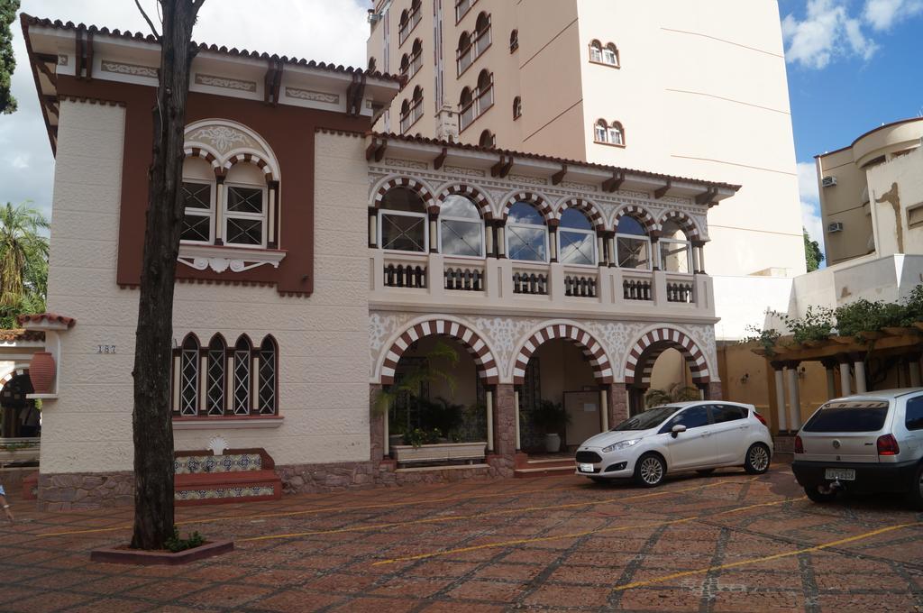 Tamareiras Park Hotel อูเบราบา ภายนอก รูปภาพ