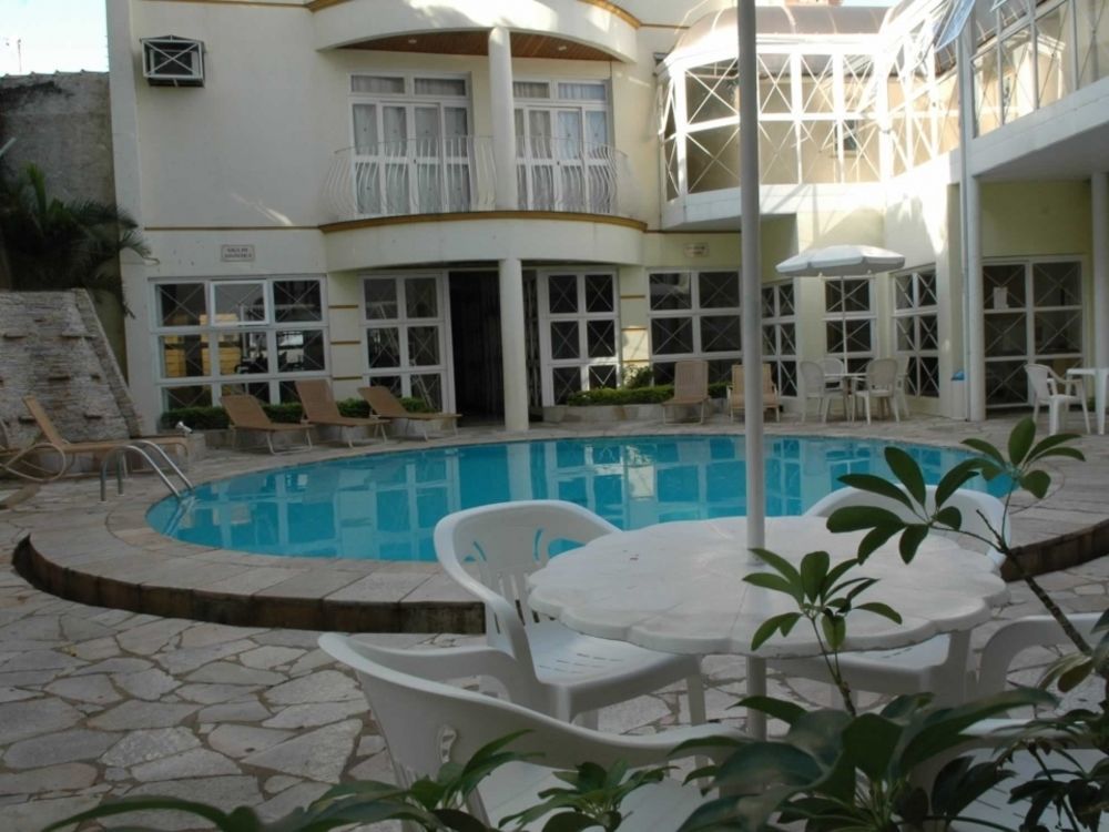 Tamareiras Park Hotel อูเบราบา ภายนอก รูปภาพ